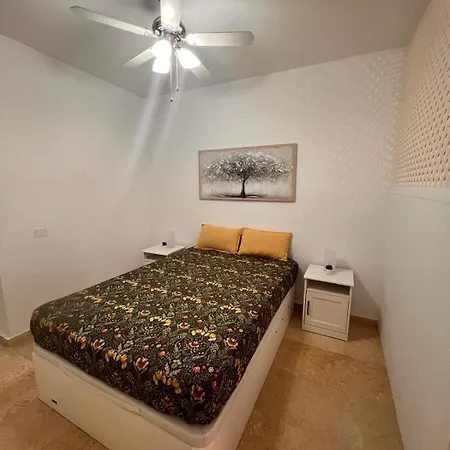 Jara Canteras Apartment *